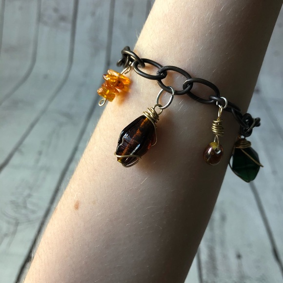 Gorgeous ornate charm bracelet: handmade by me - Picture 10 of 12